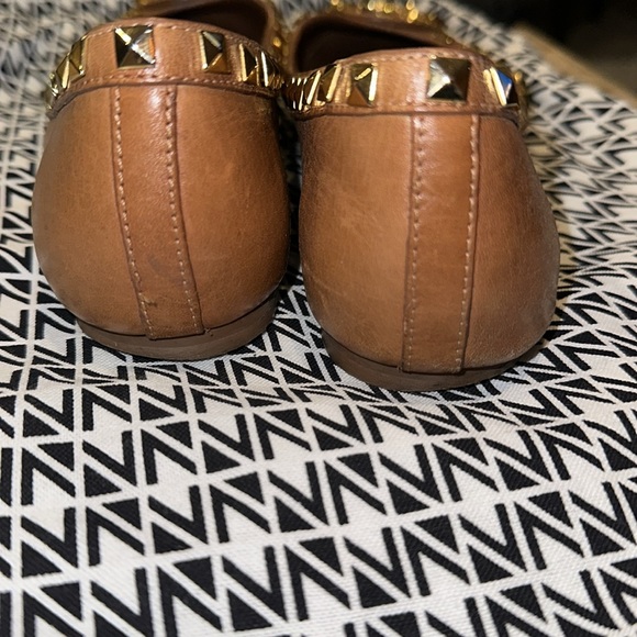 Tory Burch Dale Studded Ballerina Flat Royal Tan 7.5 - Picture 6 of 9
